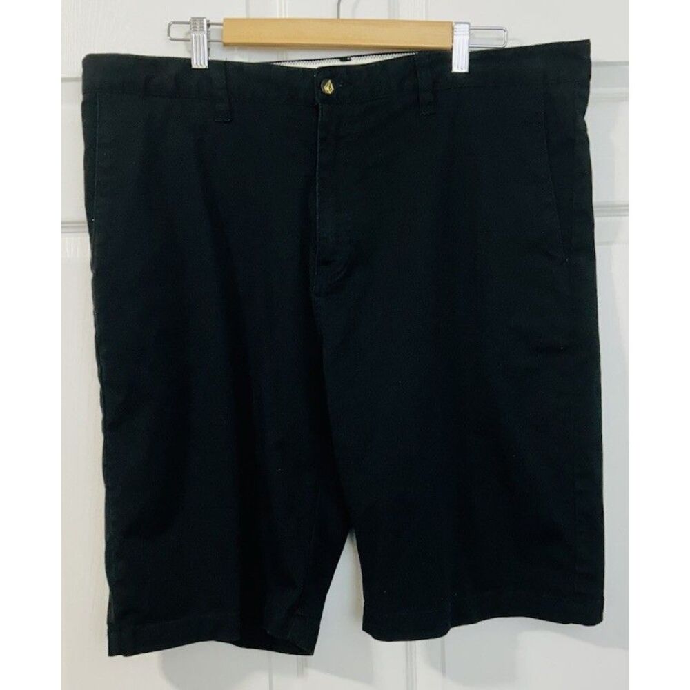 Volcom Men's 38 Flat Front Chino Shorts Black 10.5" Inseam